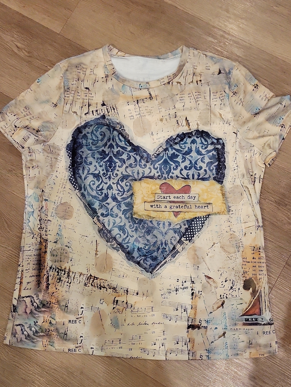 Shein Medium T SHIRT